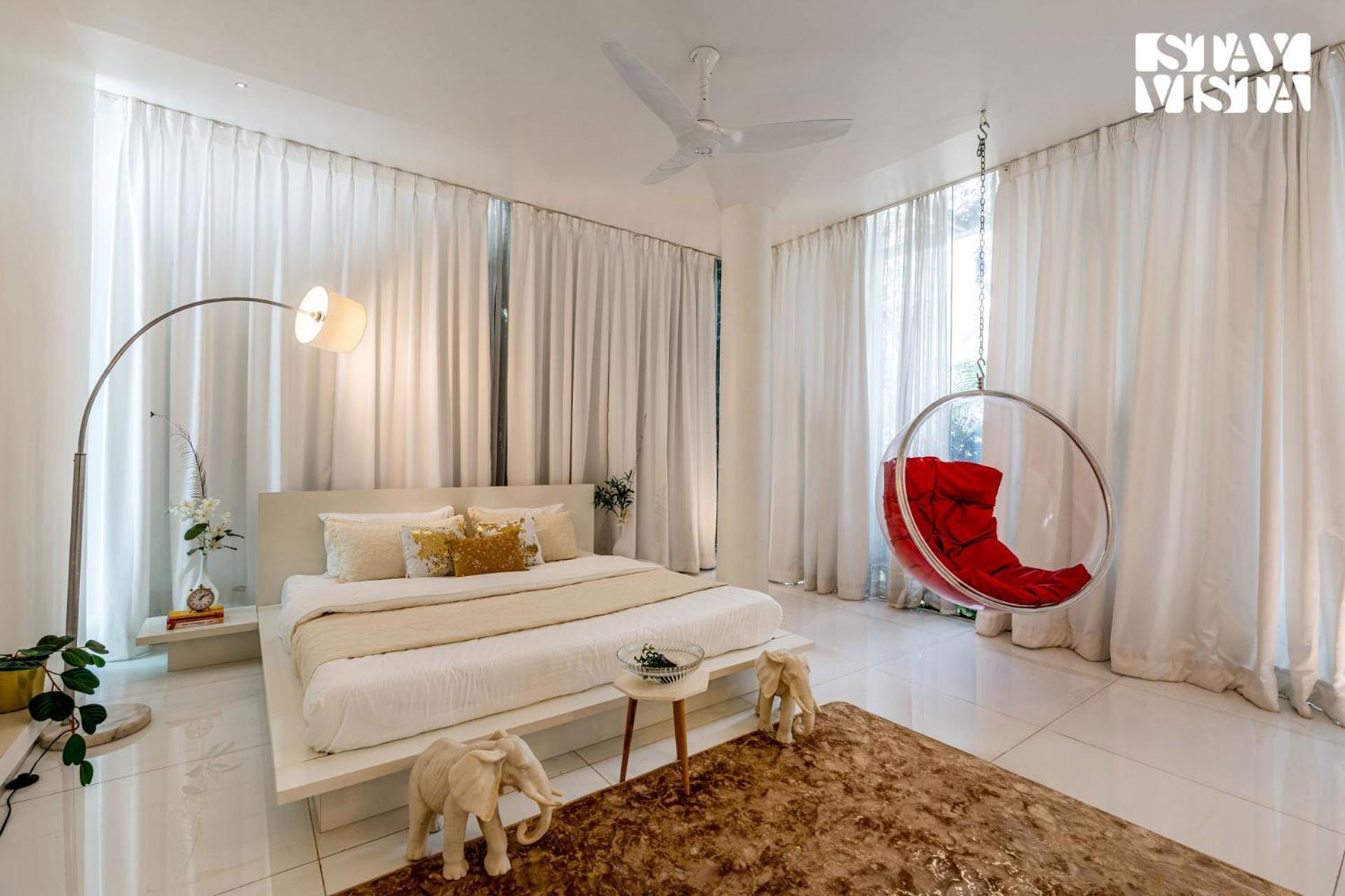 The Crystal Hall India'S Only All Glass Villa 班加罗尔 外观 照片