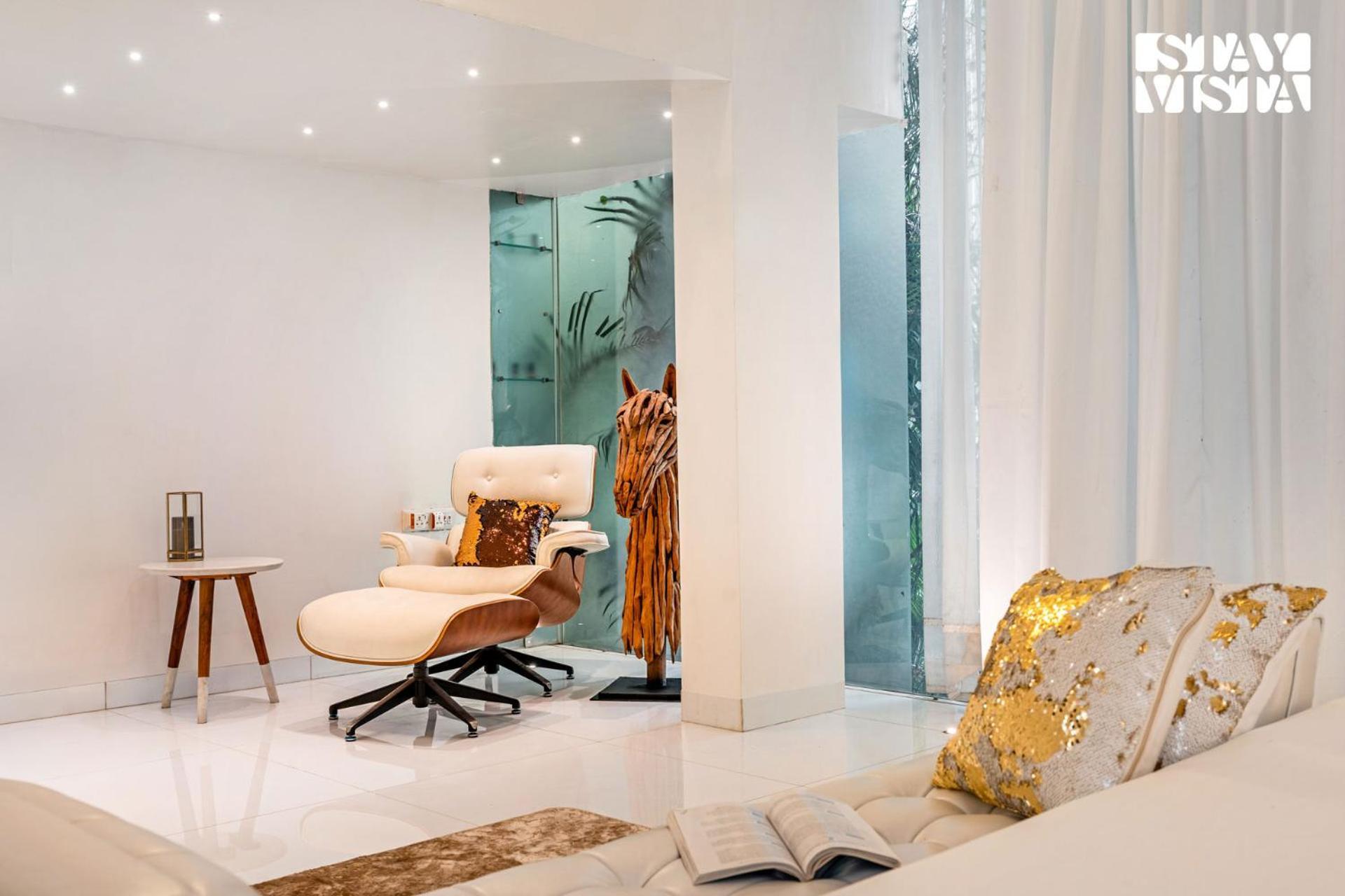 The Crystal Hall India'S Only All Glass Villa 班加罗尔 外观 照片